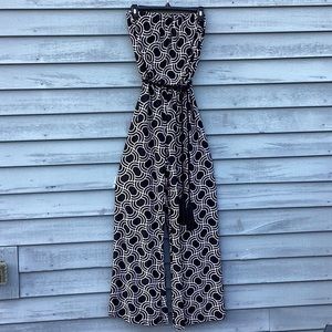 Sandiva Black and White Strapless Jumpsuit size Small